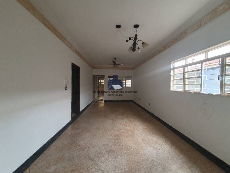Casa com 3 quartos à venda, 260m² — foto 8 de 13