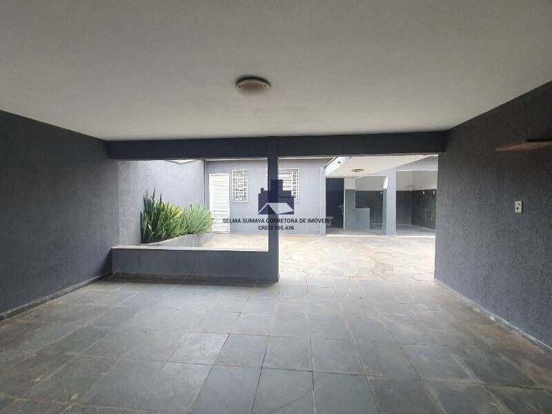 Casa com 3 quartos à venda, 260m² — foto 6 de 13