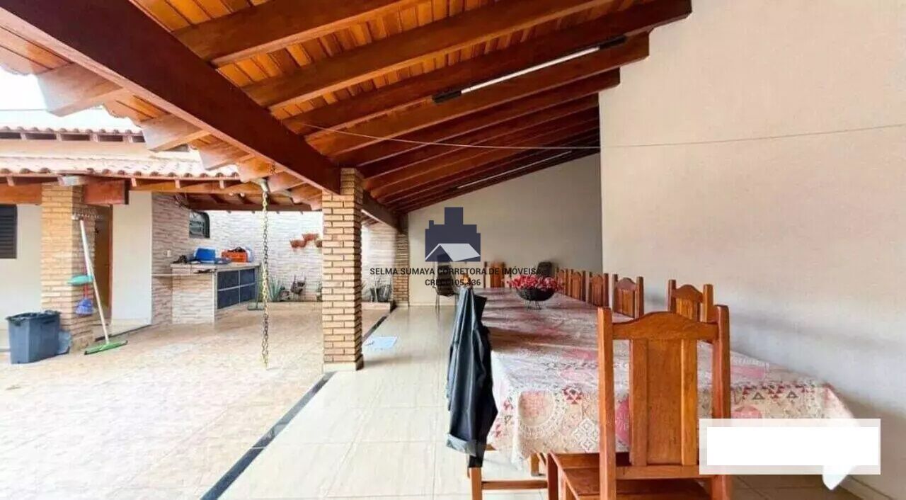 Casa com 4 quartos à venda, 269m² — foto 20 de 28