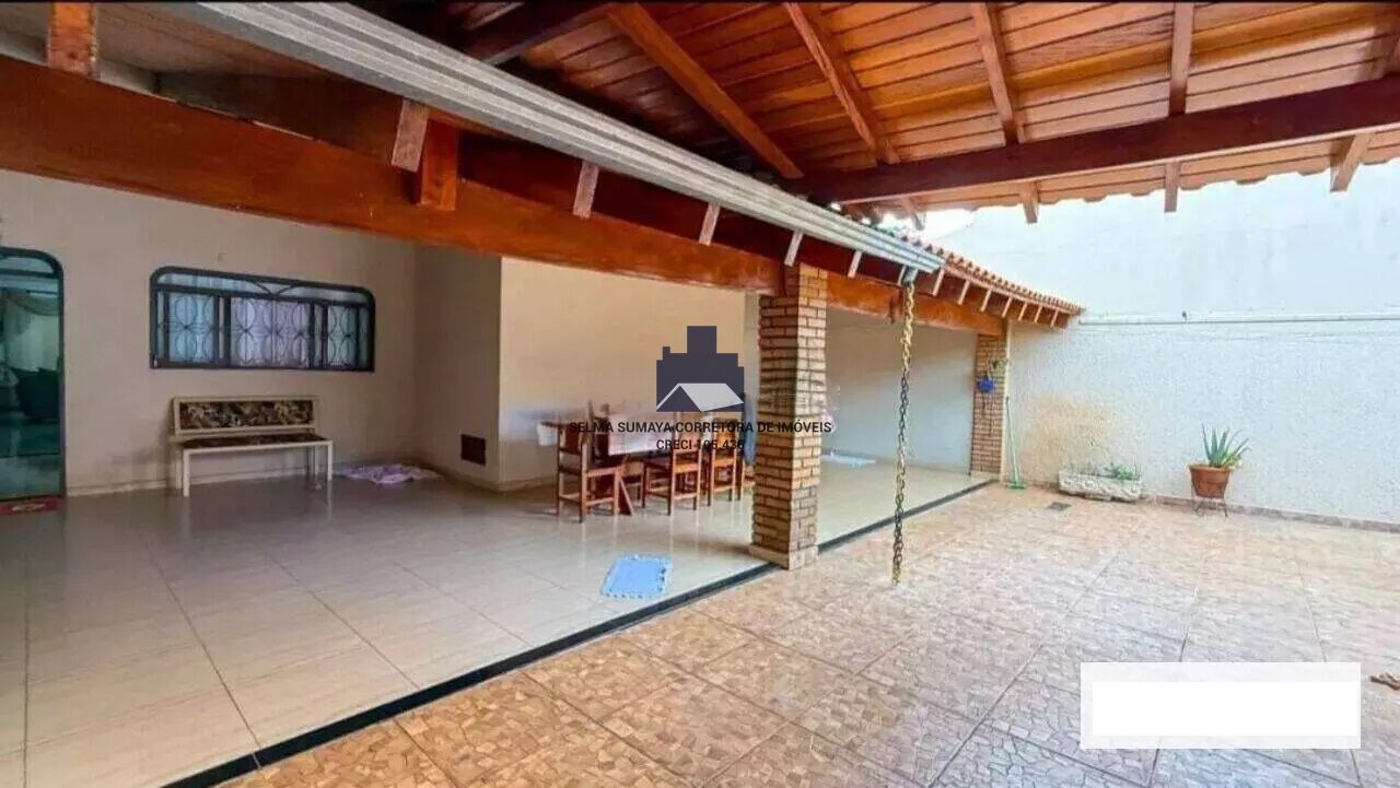 Casa com 4 quartos à venda, 269m² — foto 19 de 28