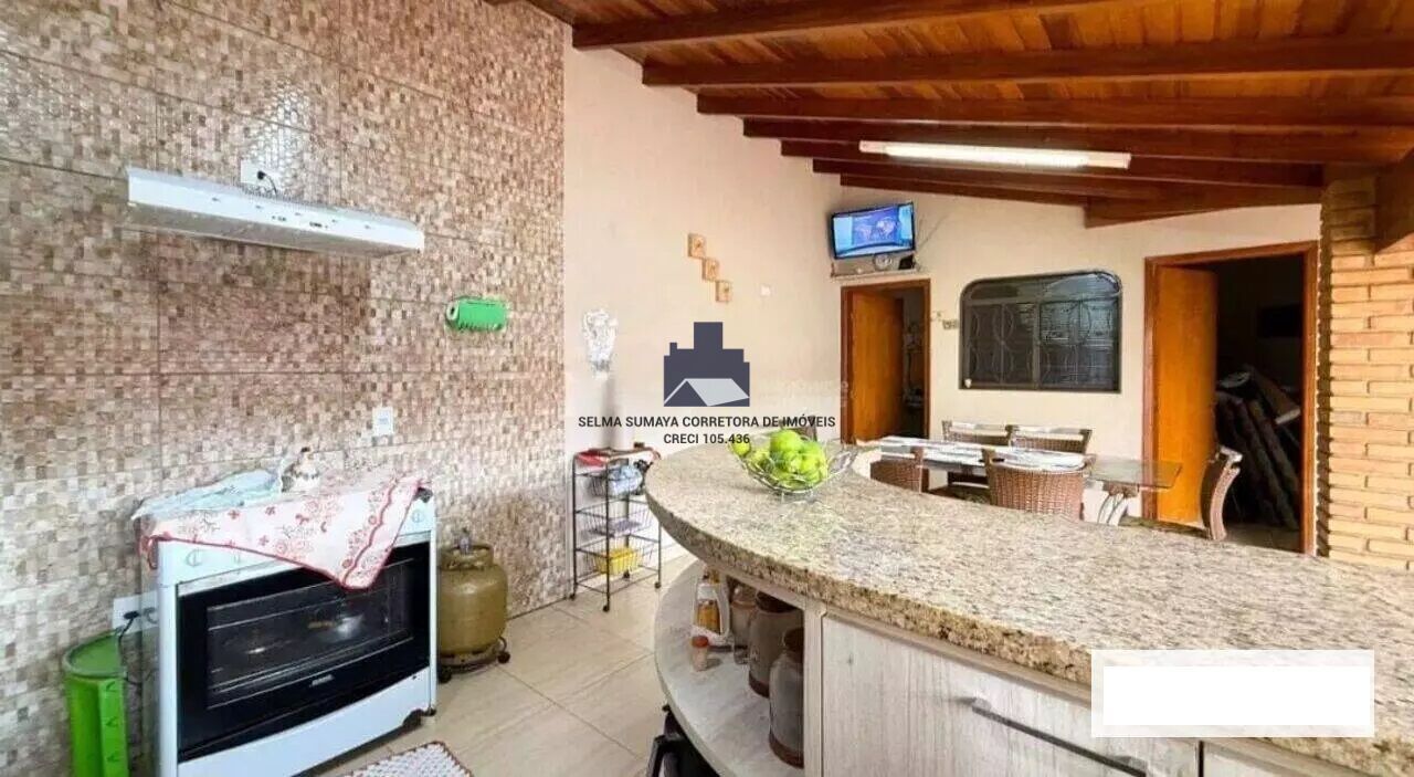 Casa com 4 quartos à venda, 269m² — foto 23 de 28