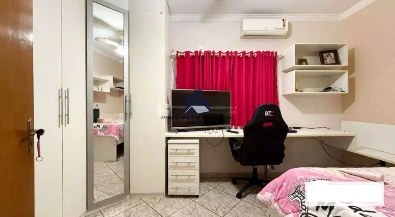 Casa com 4 quartos à venda, 269m² — foto 9 de 28