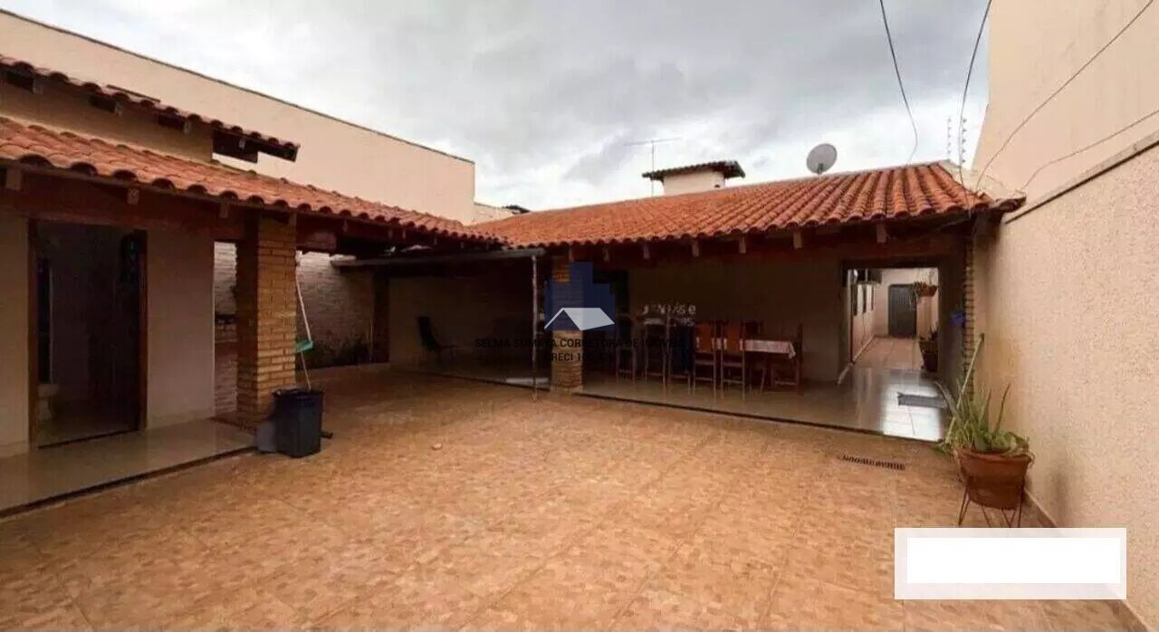 Casa com 4 quartos à venda, 269m² — foto 26 de 28