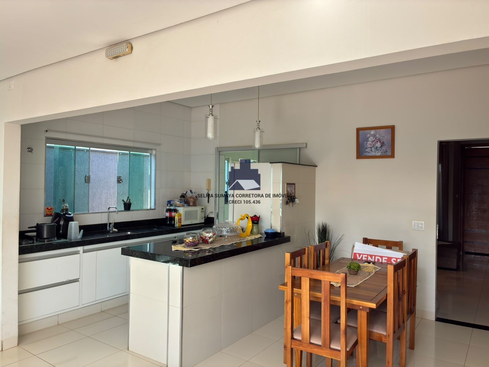 Casa com 3 quartos à venda, 190m² — foto 4 de 19