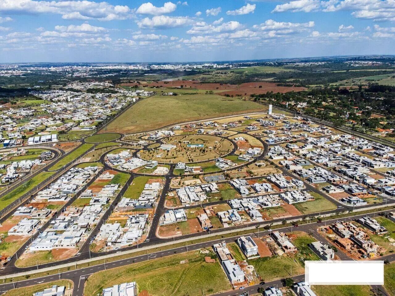 Terreno / Lote / Condomínio à venda, 332m² — foto 9 de 19