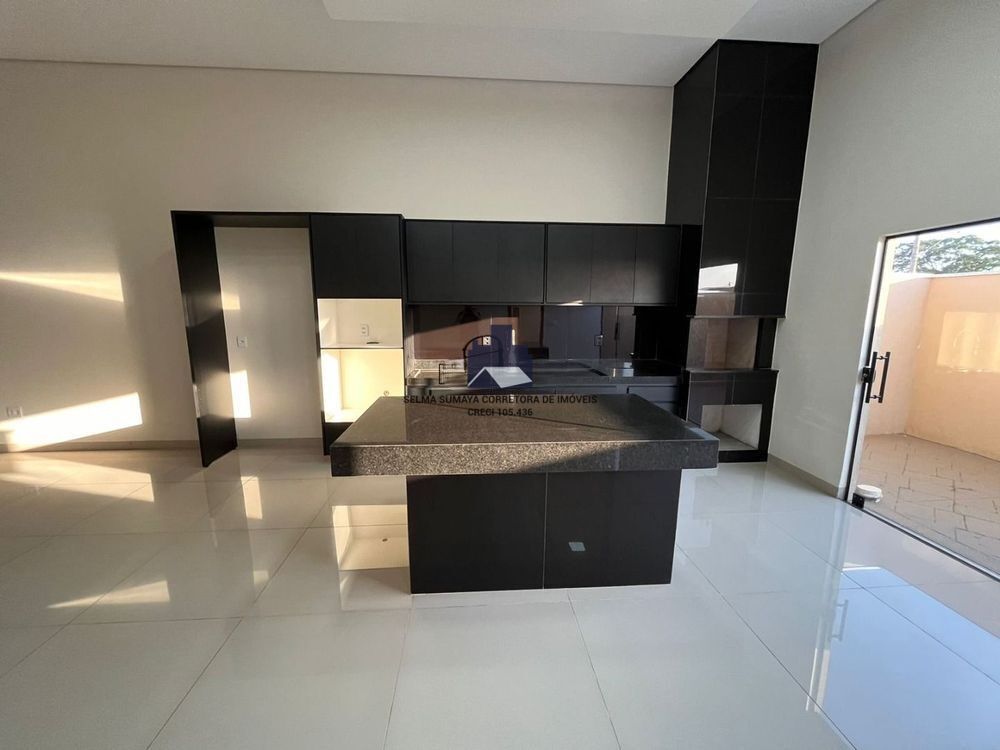 Casa de Condomínio com 3 quartos à venda, 170m² — foto 6 de 13