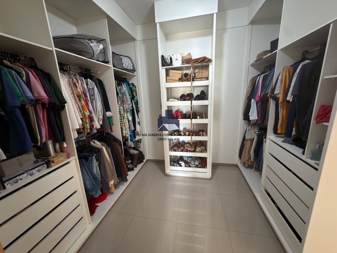 Casa com 3 quartos à venda, 197m² — foto 25 de 28