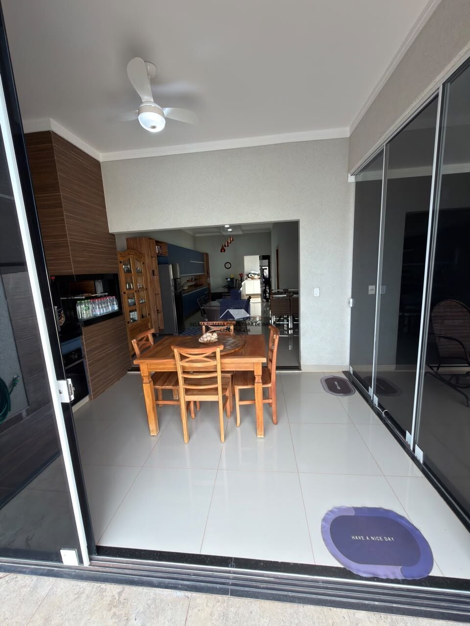 Casa com 3 quartos à venda, 197m² — foto 9 de 28