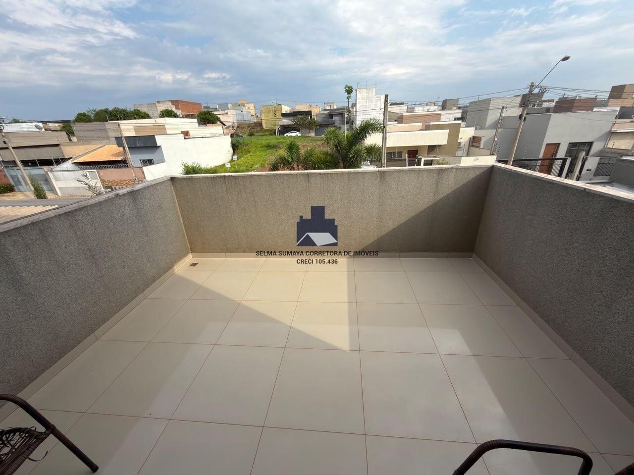 Casa com 3 quartos à venda, 197m² — foto 27 de 28