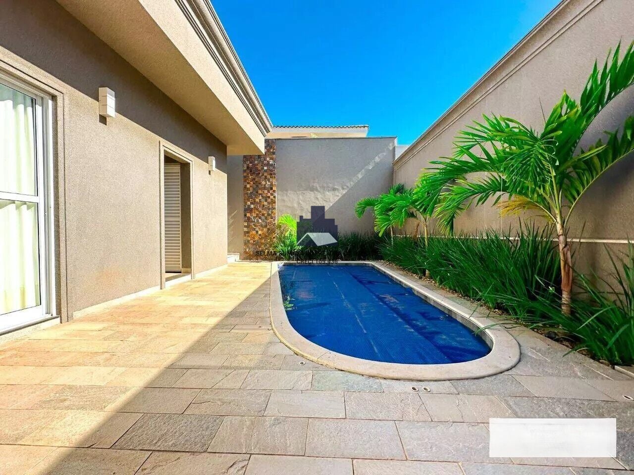 Casa de Condomínio com 3 quartos à venda, 250m² — foto 4 de 26