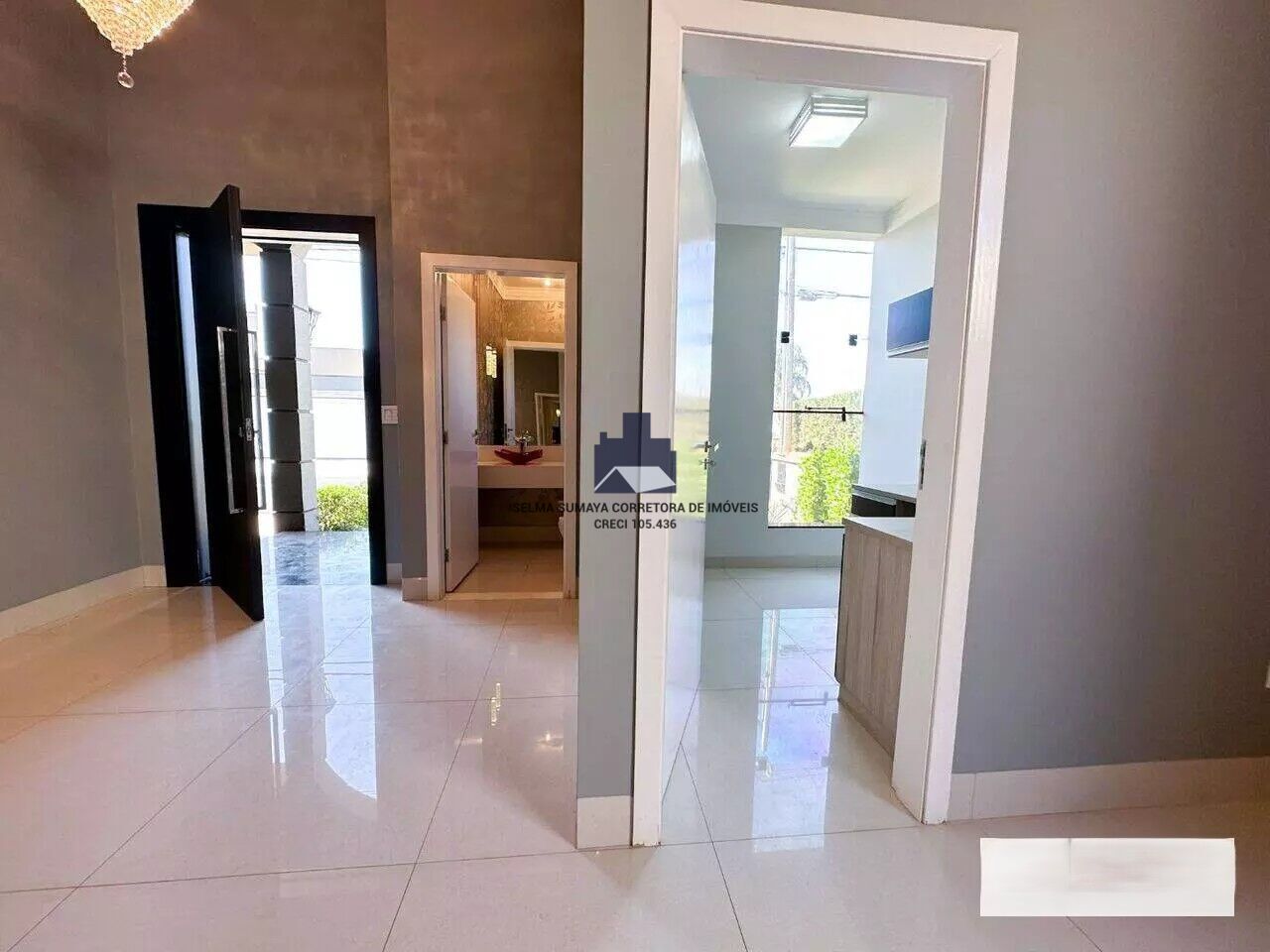 Casa de Condomínio com 3 quartos à venda, 250m² — foto 24 de 26