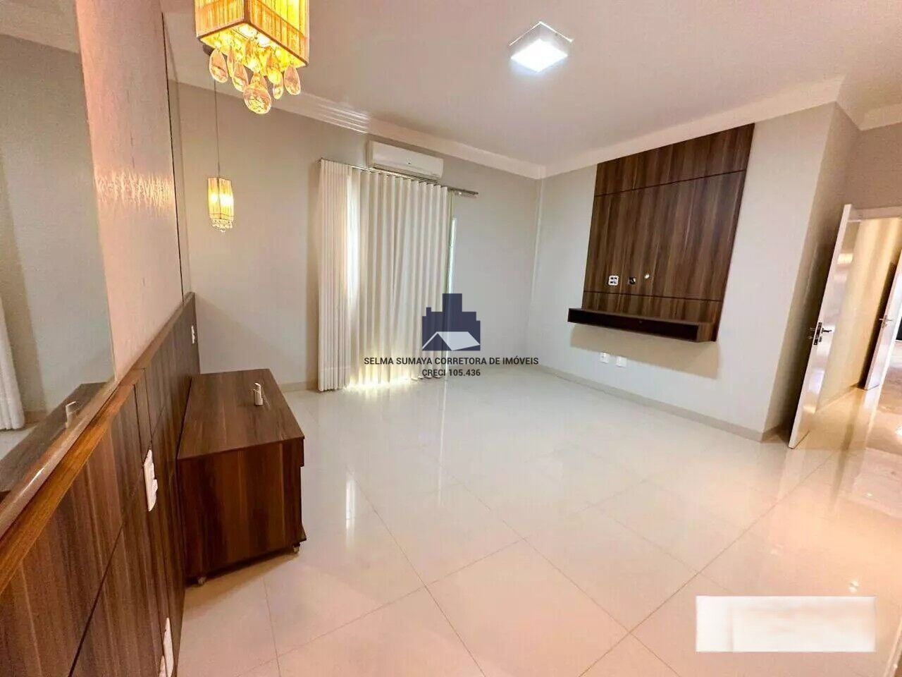 Casa de Condomínio com 3 quartos à venda, 250m² — foto 5 de 26