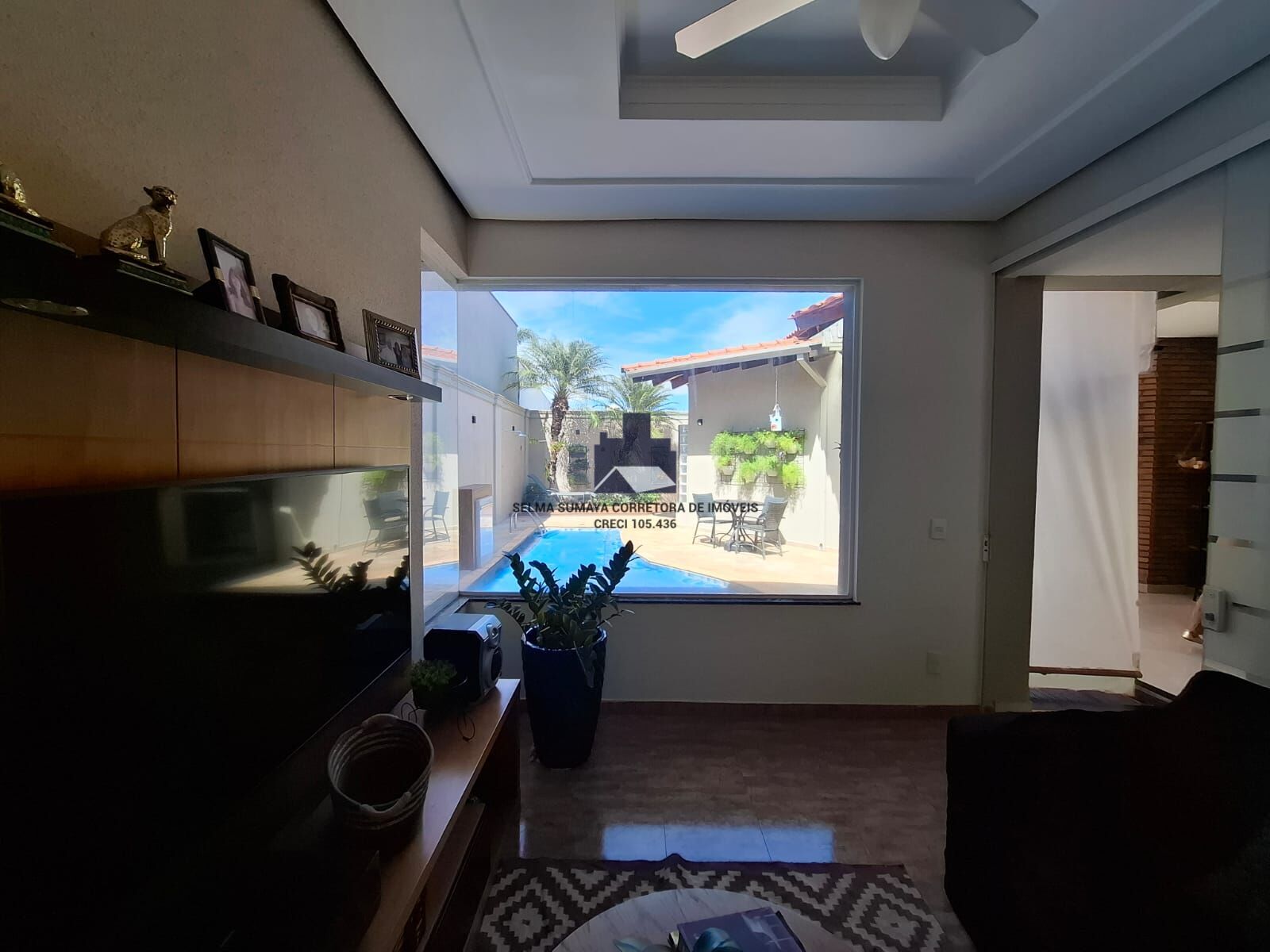Casa de Condomínio com 3 quartos à venda, 230m² — foto 18 de 38