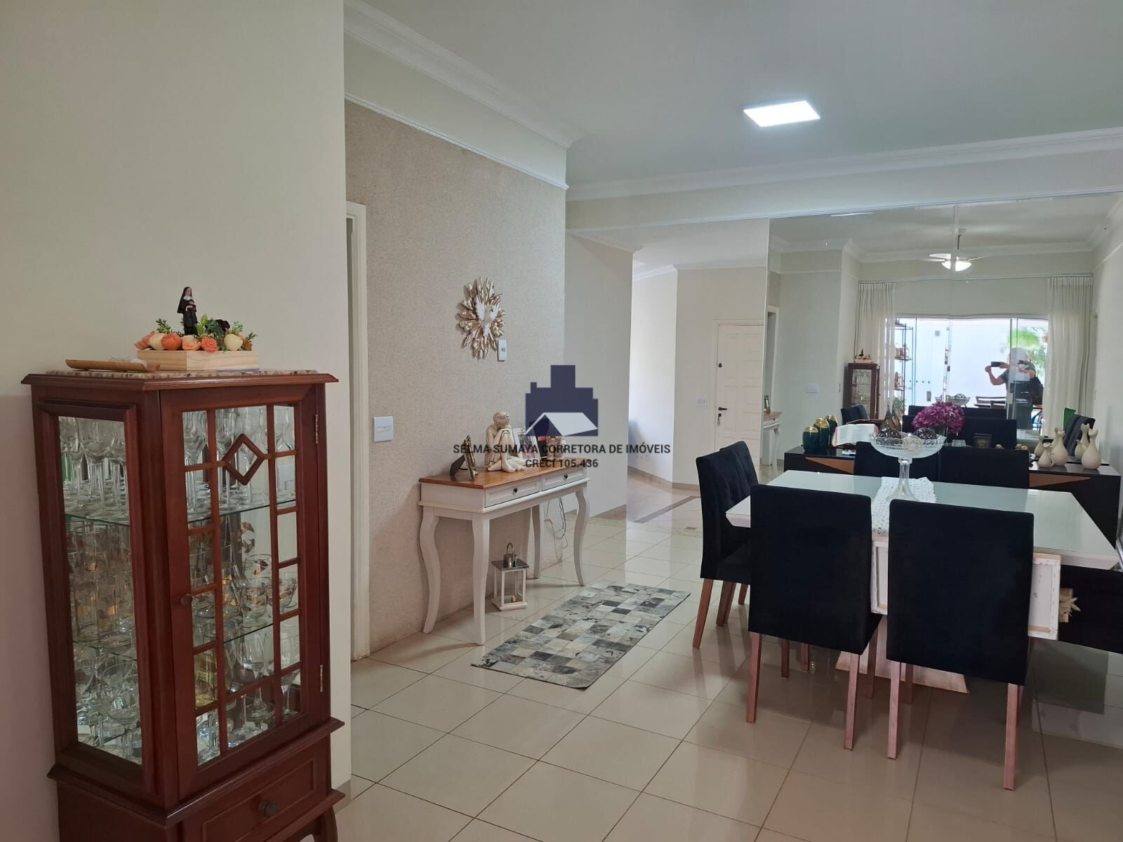 Casa de Condomínio com 3 quartos à venda, 230m² — foto 14 de 38