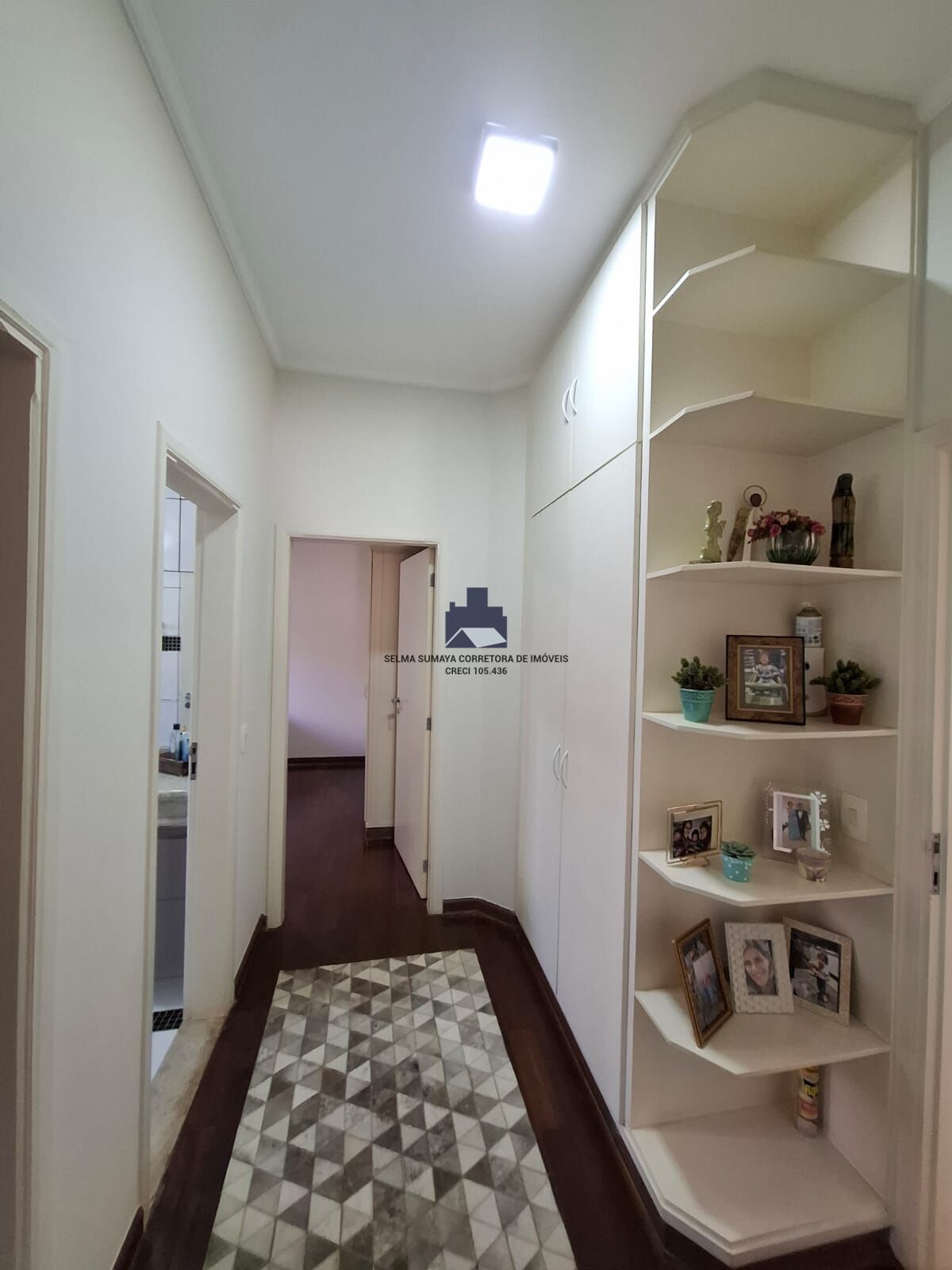 Casa de Condomínio com 3 quartos à venda, 230m² — foto 20 de 38