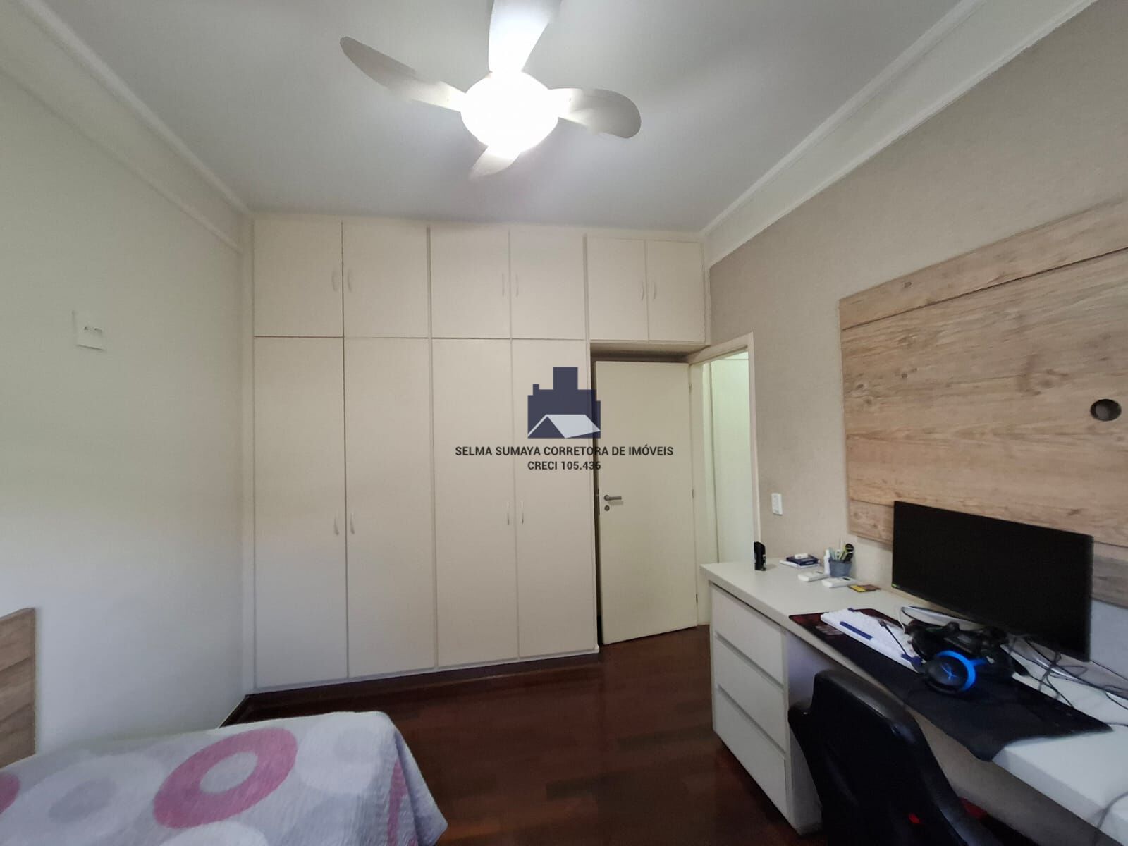 Casa de Condomínio com 3 quartos à venda, 230m² — foto 23 de 38