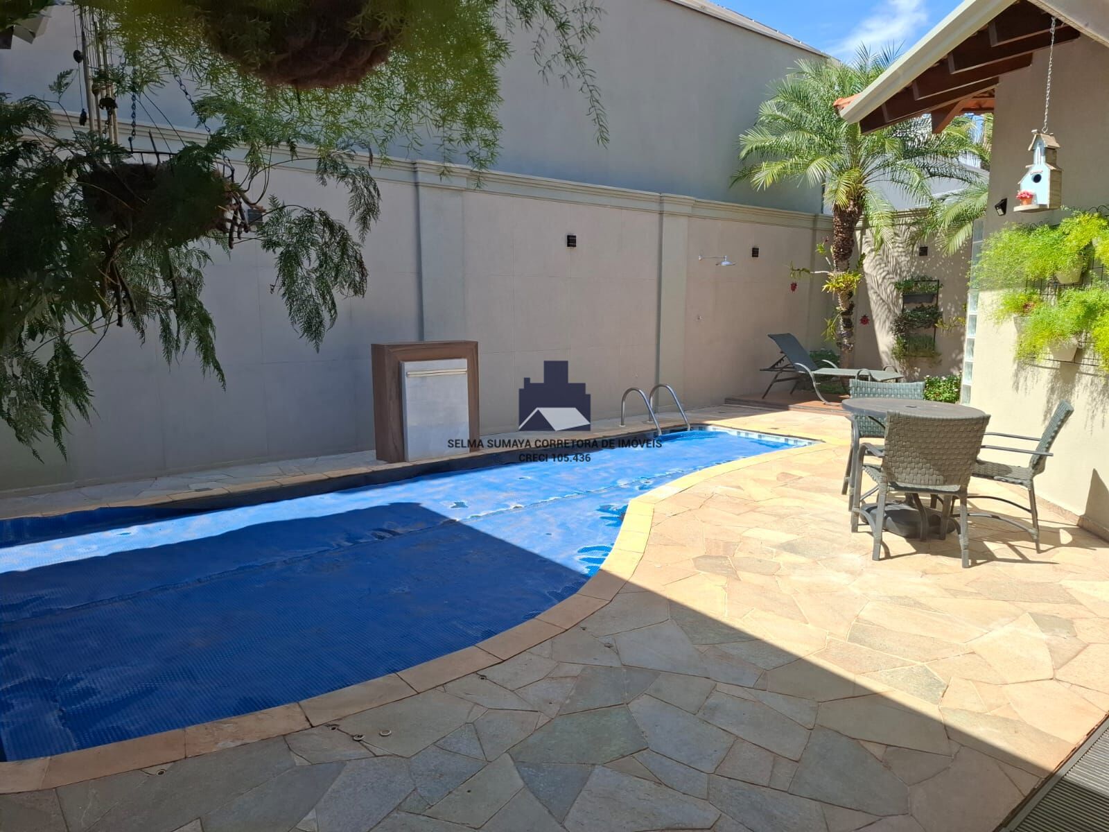 Casa de Condomínio com 3 quartos à venda, 230m² — foto 4 de 38