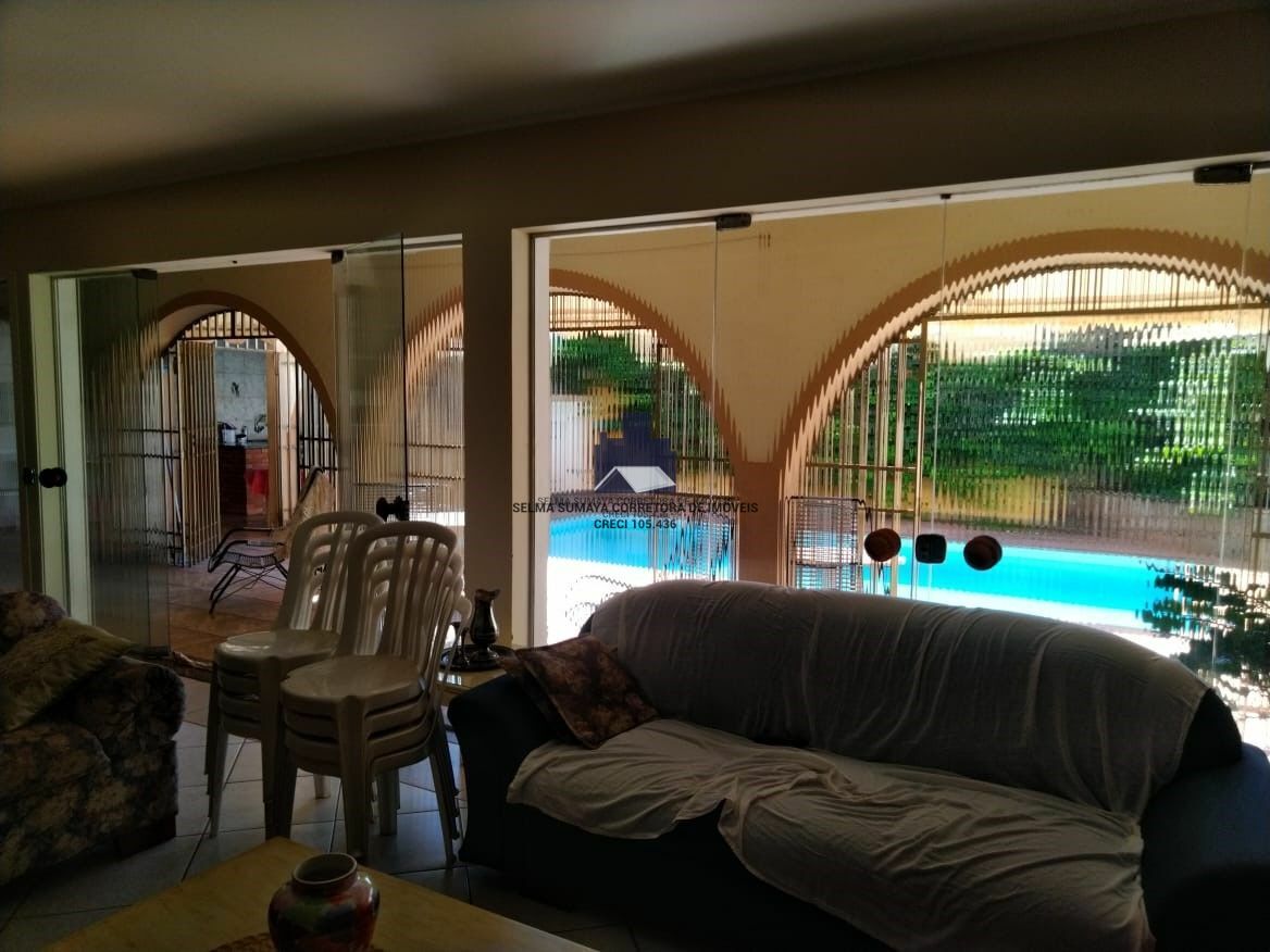Casa com 3 quartos à venda, 430m² — foto 17 de 29