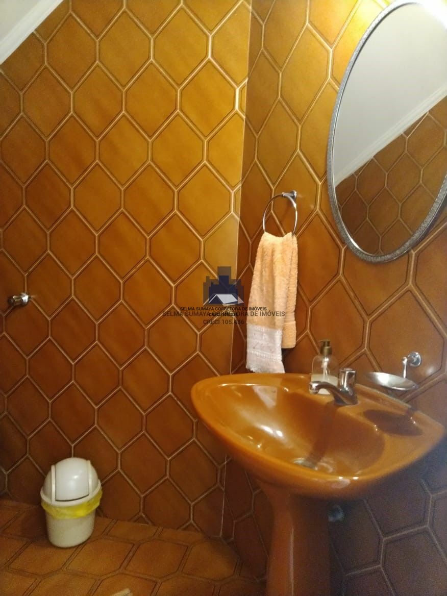 Casa com 3 quartos à venda, 430m² — foto 25 de 29