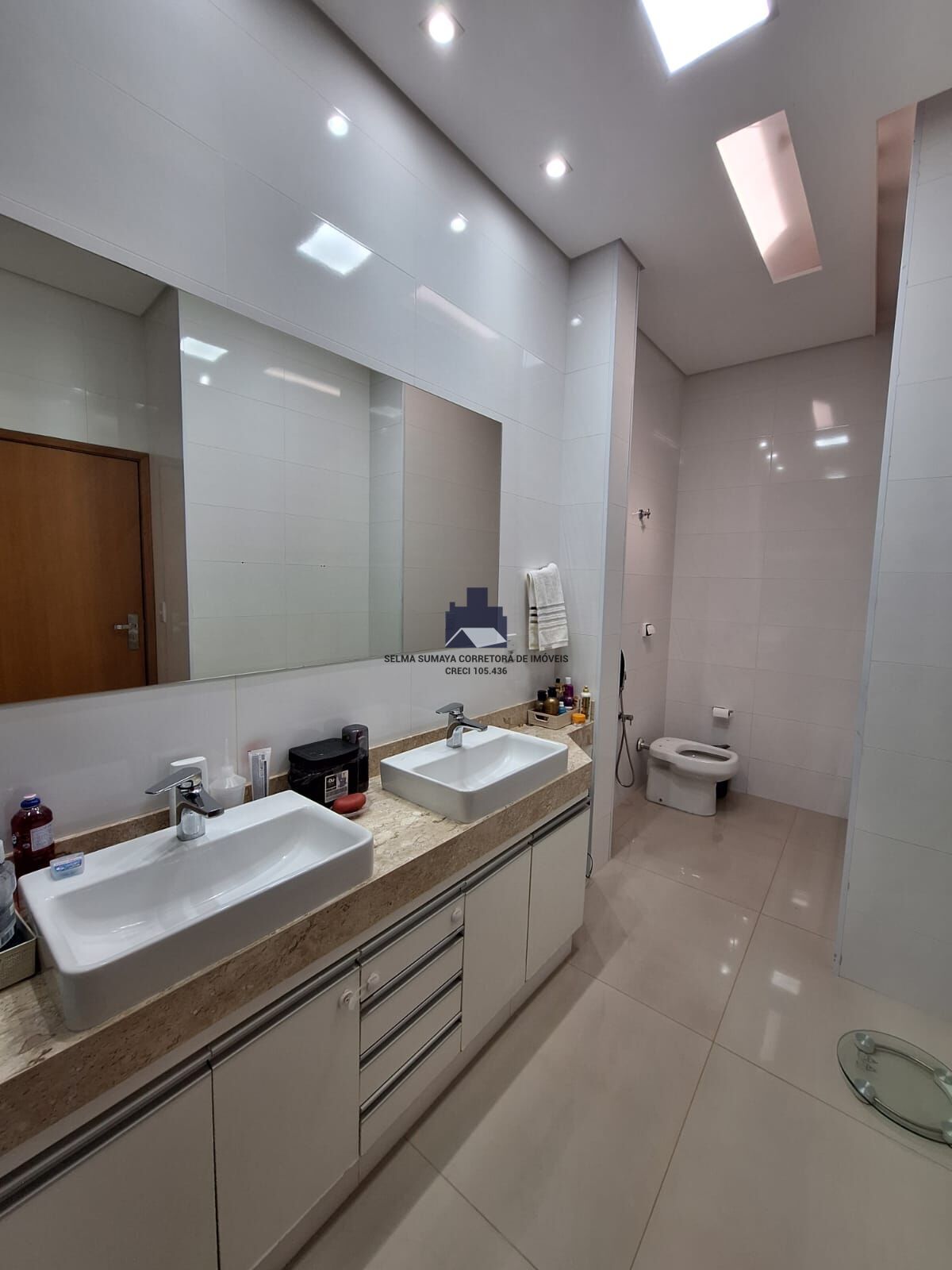 Casa de Condomínio com 3 quartos à venda, 168m² — foto 6 de 31