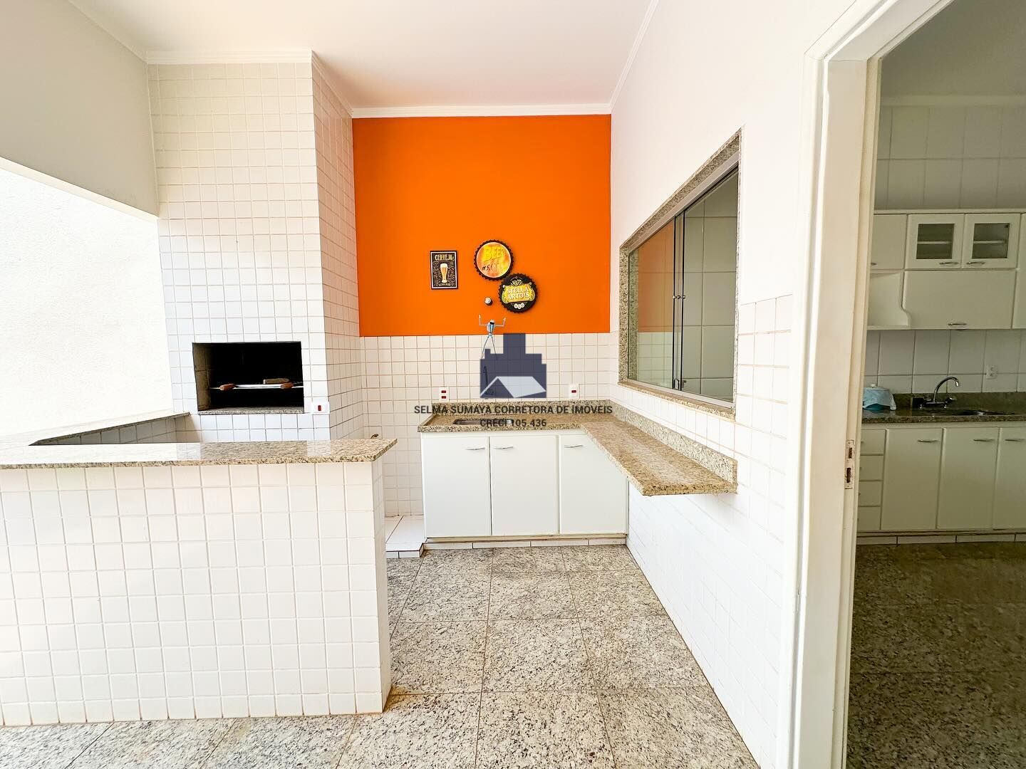 Casa de Condomínio com 3 quartos à venda, 215m² — foto 16 de 18