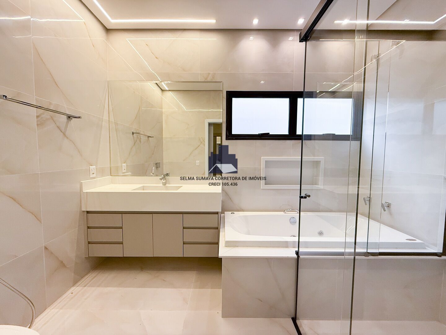 Casa de Condomínio com 3 quartos à venda, 230m² — foto 14 de 20