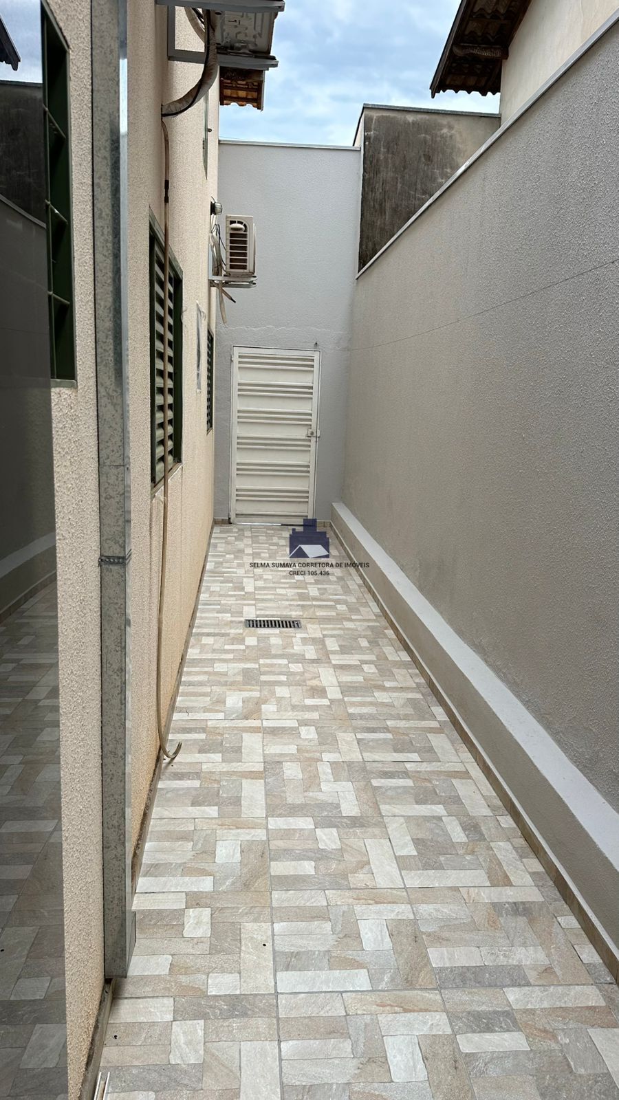 Casa com 3 quartos à venda, 160m² — foto 28 de 29
