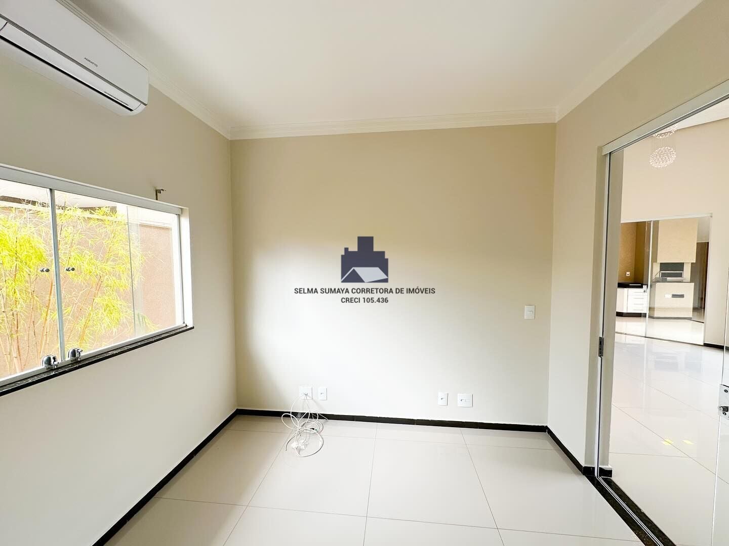 Casa de Condomínio com 3 quartos à venda, 223m² — foto 12 de 17