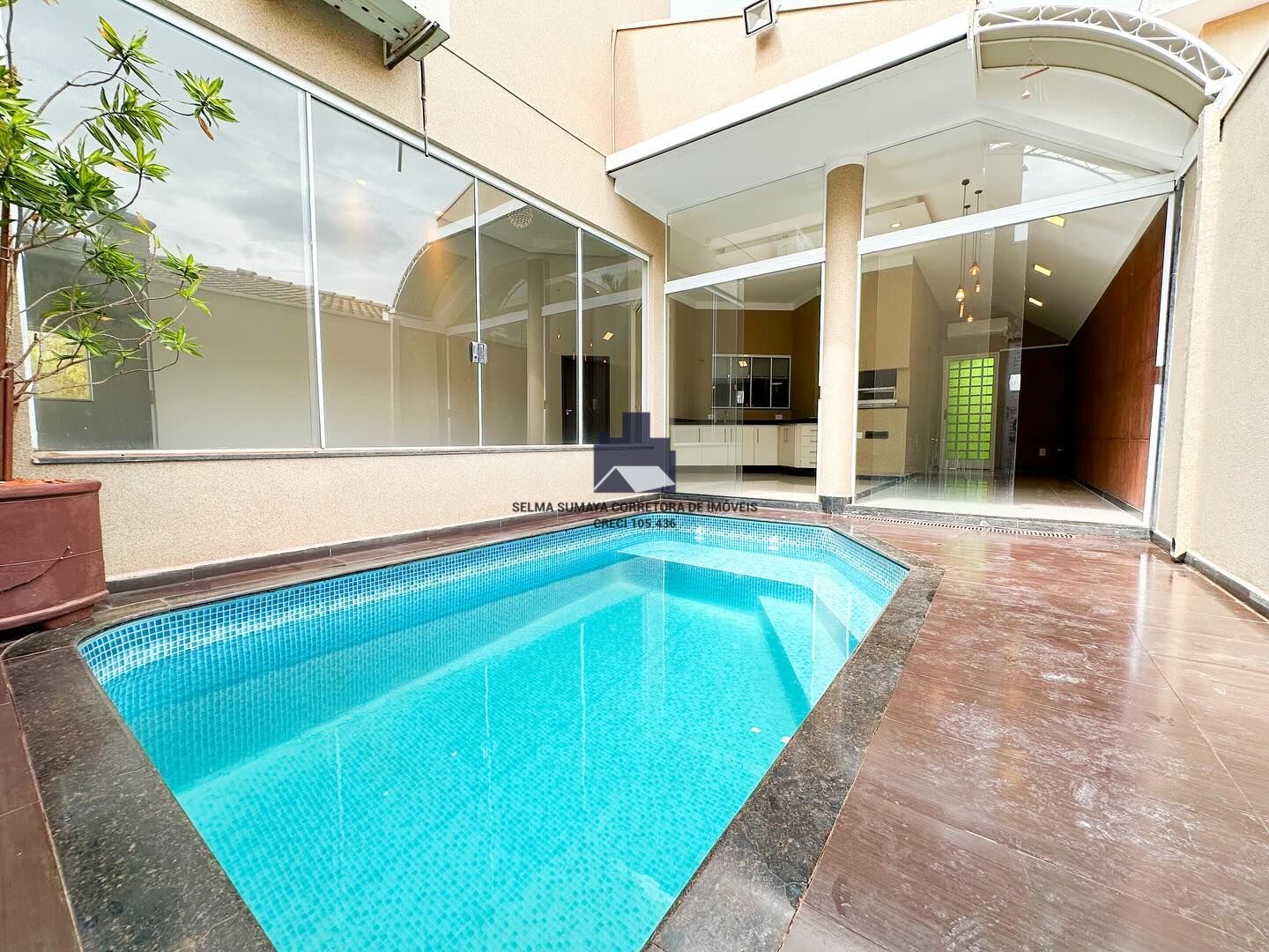 Casa de Condomínio com 3 quartos à venda, 223m² — foto 4 de 17