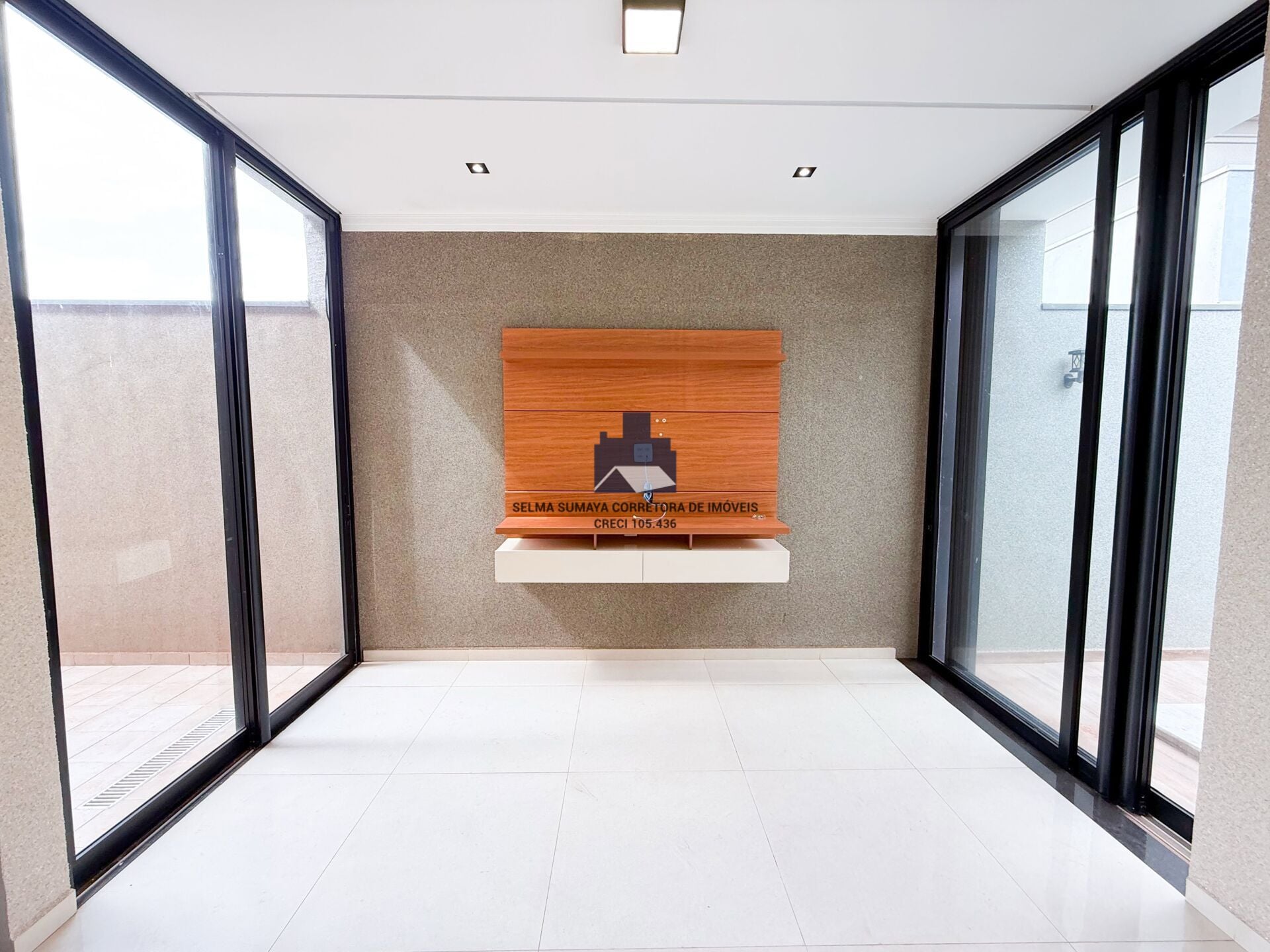 Casa de Condomínio com 3 quartos à venda, 219m² — foto 12 de 20