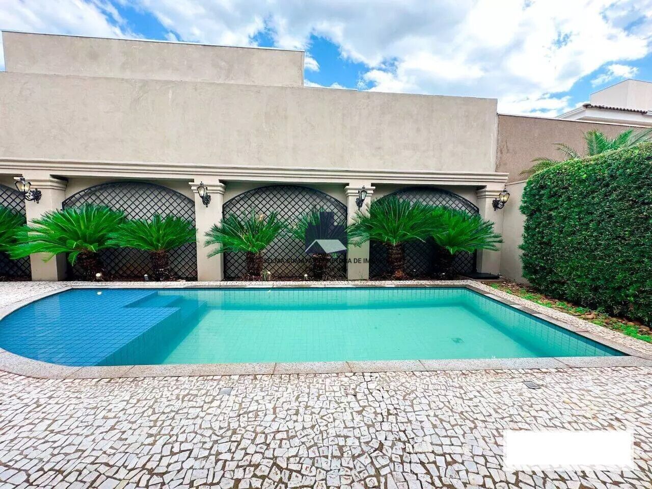 Casa de Condomínio com 3 quartos à venda, 380m² — foto 4 de 29