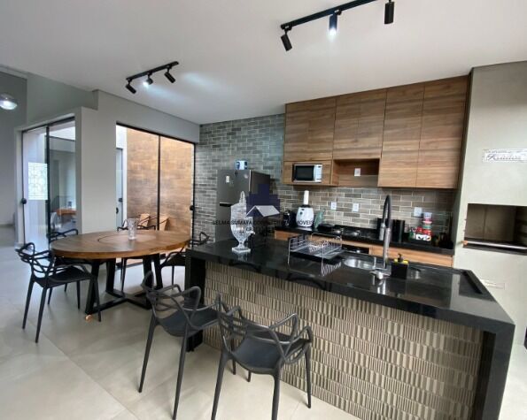 Casa de Condomínio com 2 quartos à venda, 120m² — foto 1 de 12