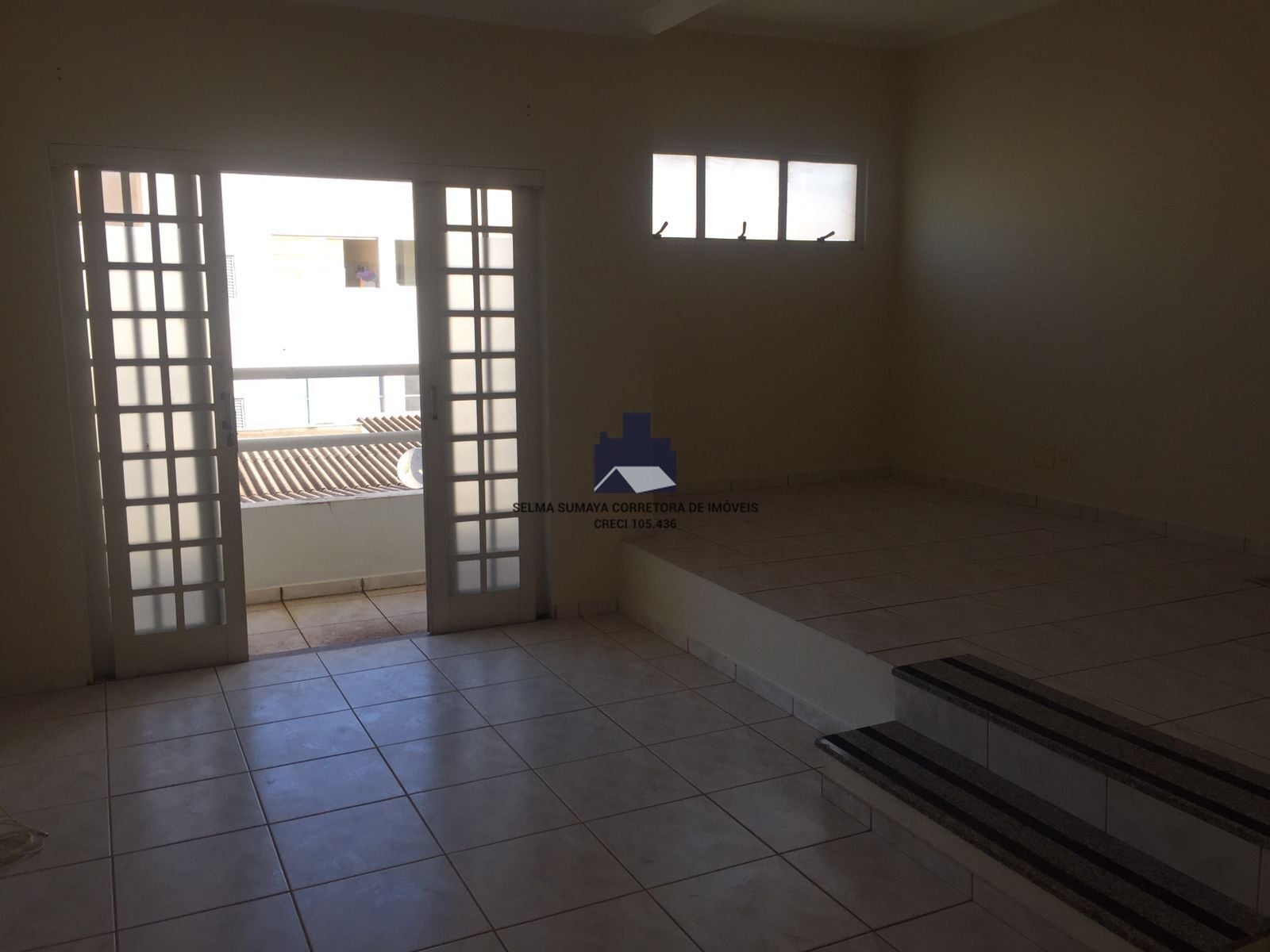 Apartamento com 3 quartos à venda, 75m² — foto 5 de 8