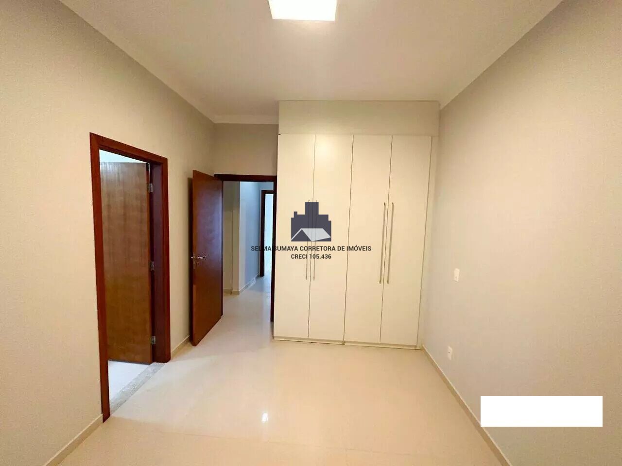 Casa de Condomínio com 3 quartos à venda, 274m² — foto 17 de 23