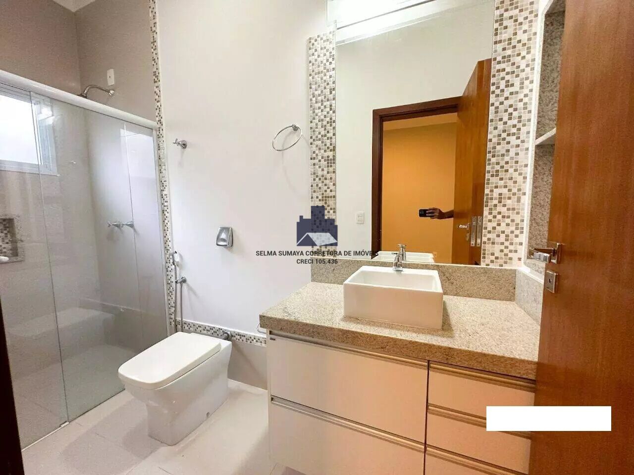 Casa de Condomínio com 3 quartos à venda, 274m² — foto 14 de 23