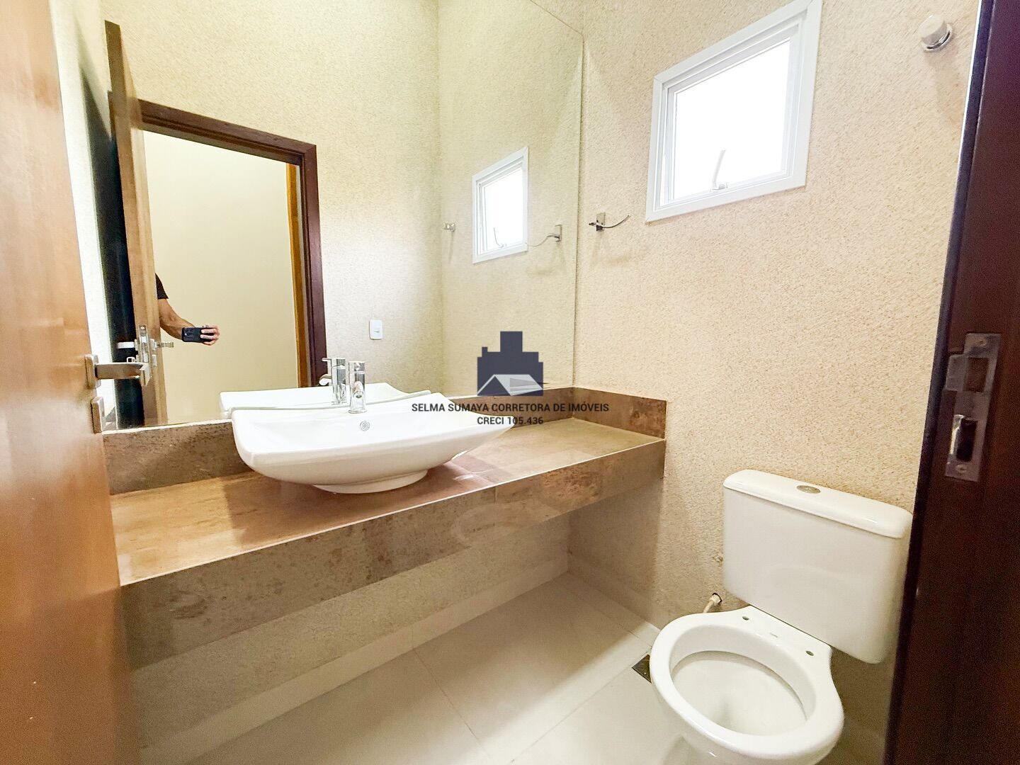 Casa de Condomínio com 3 quartos à venda, 180m² — foto 16 de 19