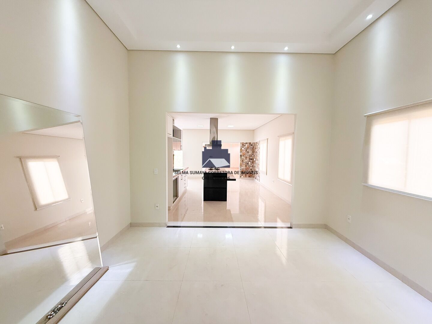 Casa de Condomínio com 3 quartos à venda, 180m² — foto 18 de 19
