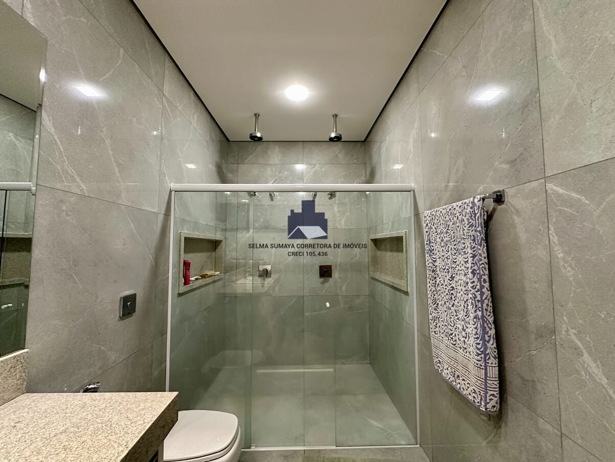 Casa de Condomínio com 4 quartos à venda, 219m² — foto 14 de 20