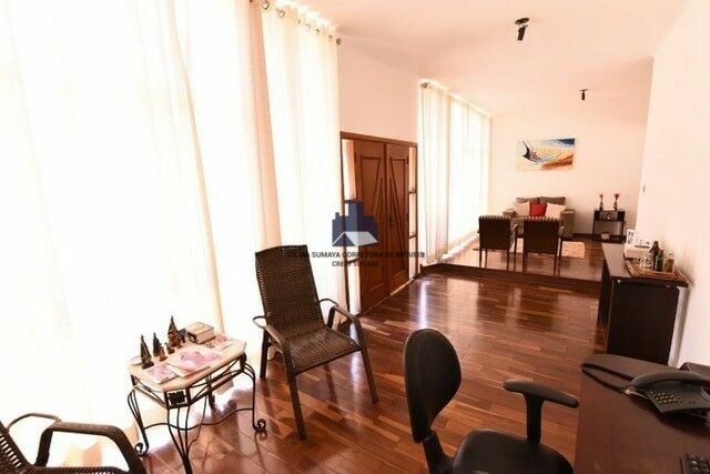 Casa com 4 quartos à venda, 277m² — foto 5 de 16