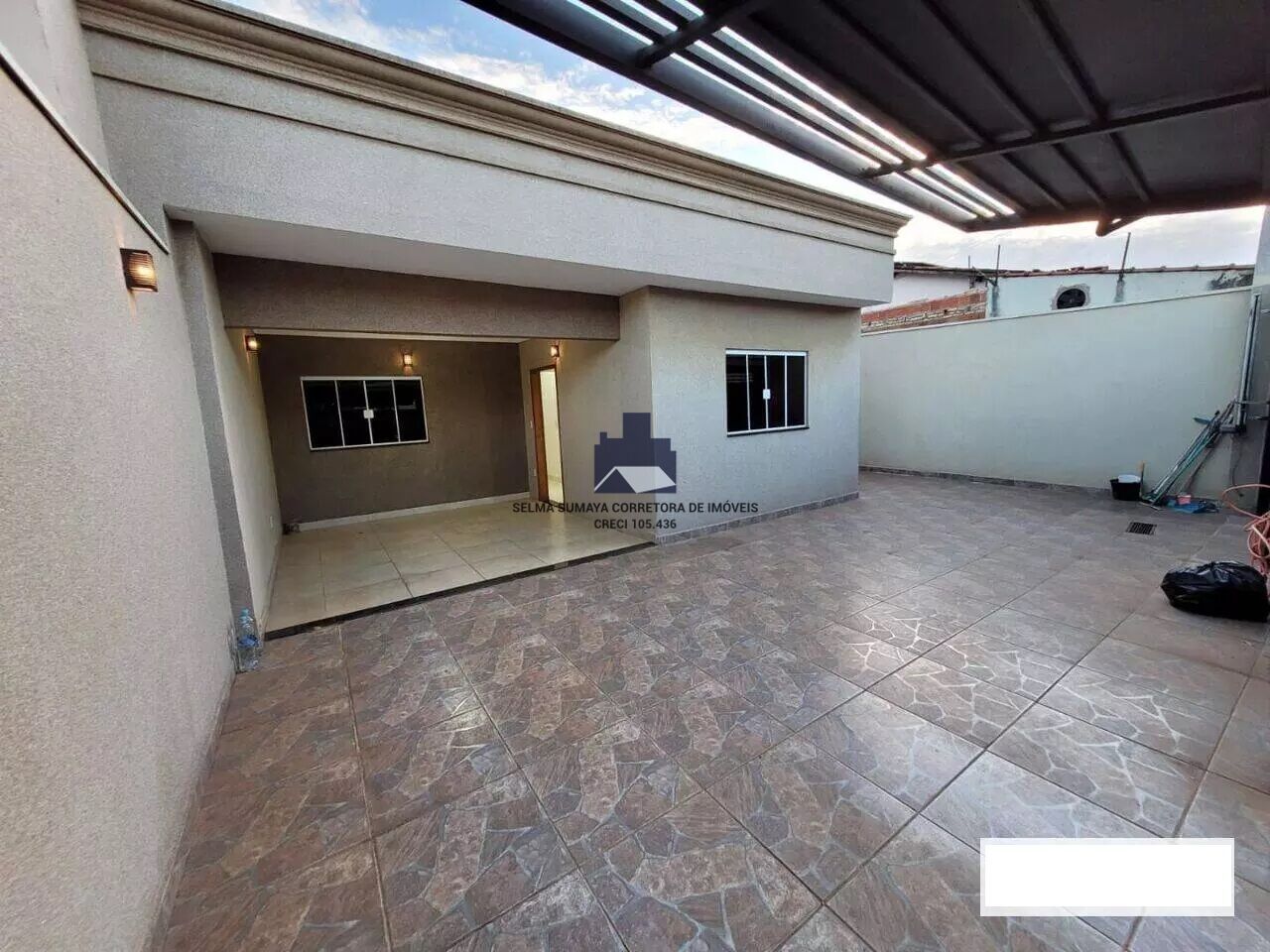 Casa com 3 quartos à venda, 190m² — foto 4 de 16
