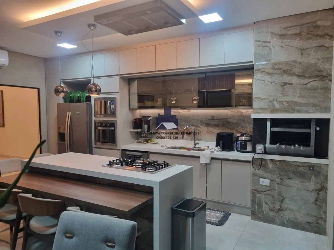 Casa de Condomínio com 3 quartos à venda, 170m² — foto 8 de 17