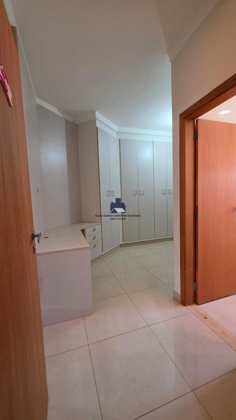 Casa de Condomínio com 3 quartos à venda, 250m² — foto 31 de 41