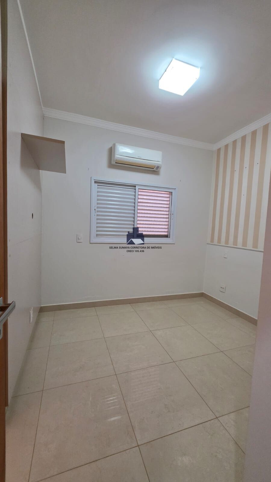 Casa de Condomínio com 3 quartos à venda, 250m² — foto 25 de 41
