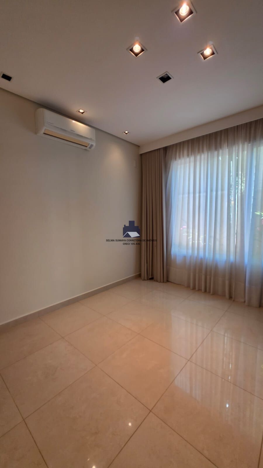 Casa de Condomínio com 3 quartos à venda, 250m² — foto 32 de 41