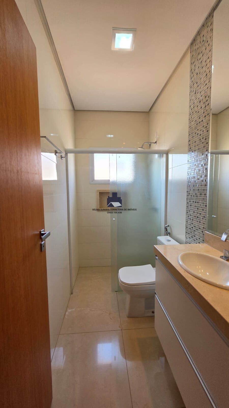 Casa de Condomínio com 3 quartos à venda, 250m² — foto 20 de 41