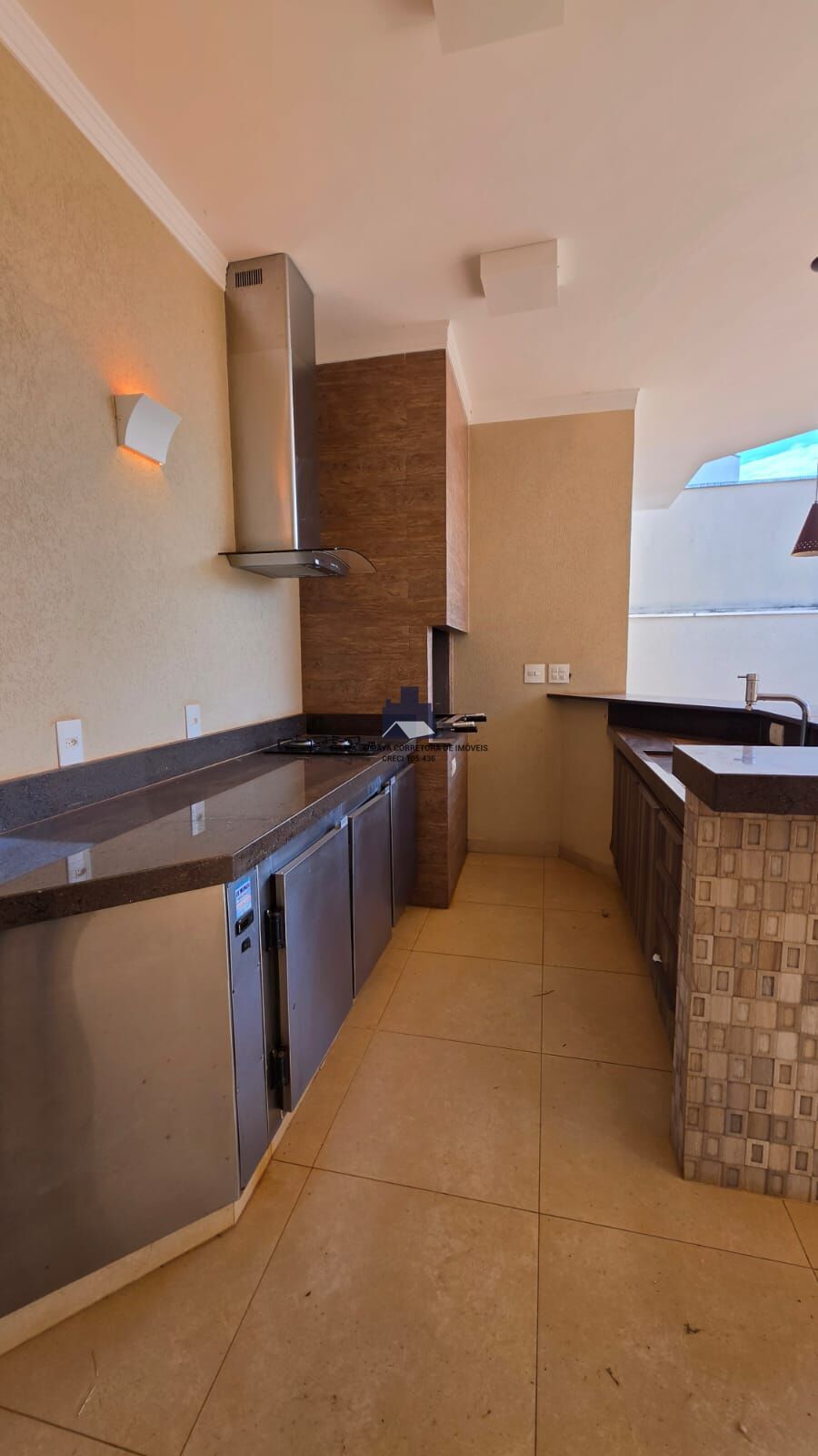 Casa de Condomínio com 3 quartos à venda, 250m² — foto 37 de 41