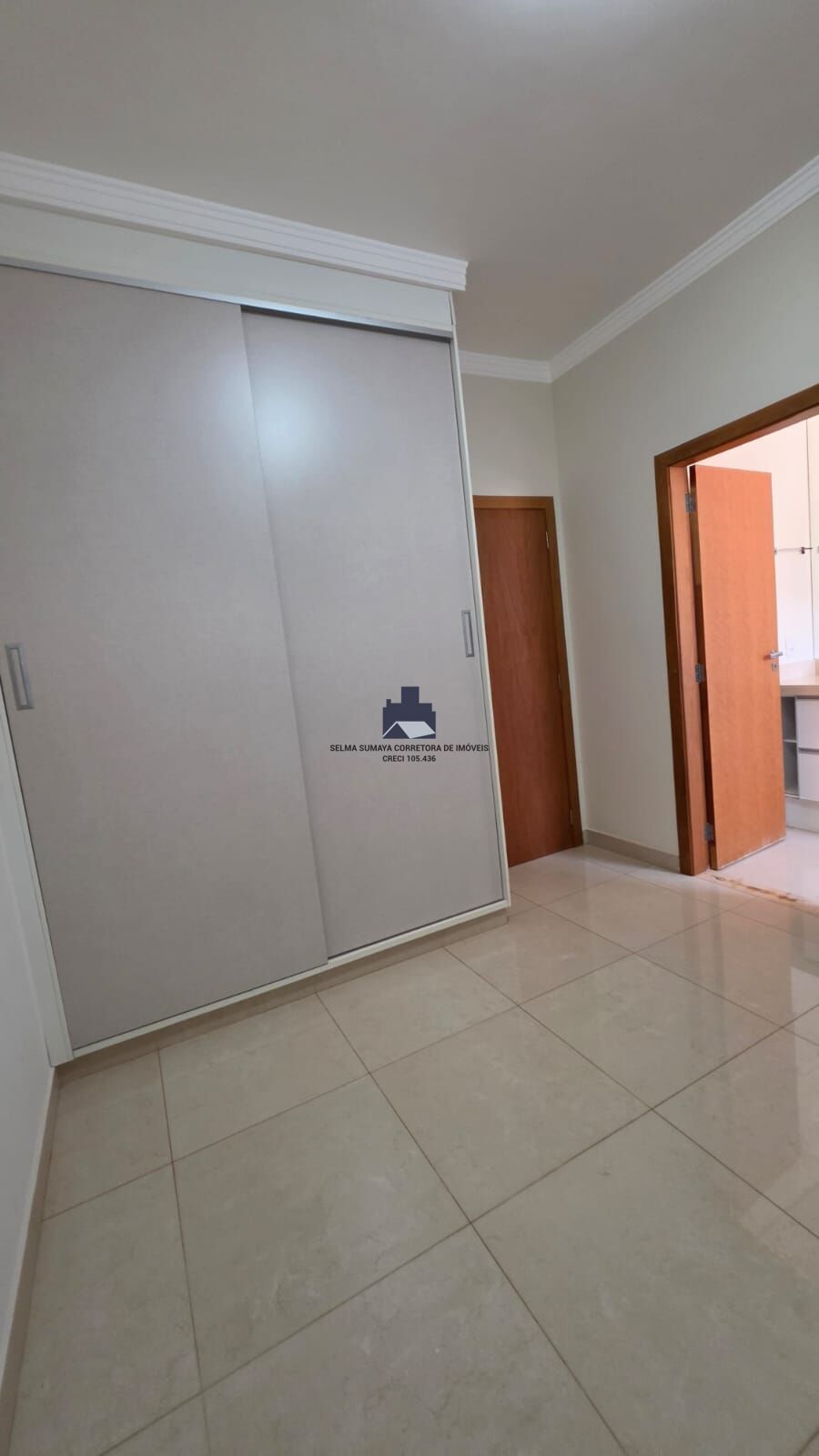 Casa de Condomínio com 3 quartos à venda, 250m² — foto 36 de 41