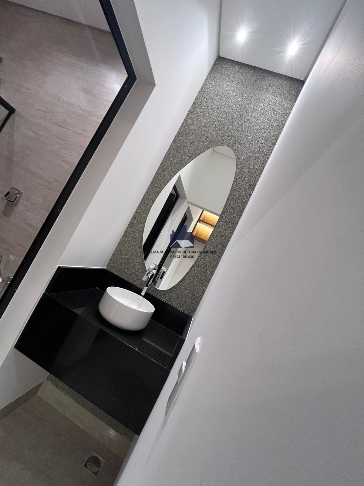 Casa de Condomínio com 3 quartos à venda, 240m² — foto 21 de 33