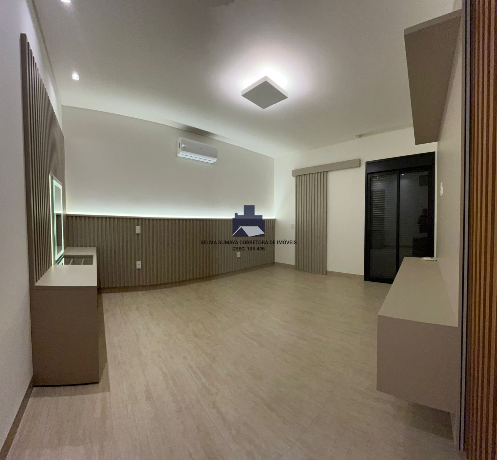 Casa de Condomínio com 3 quartos à venda, 240m² — foto 6 de 33