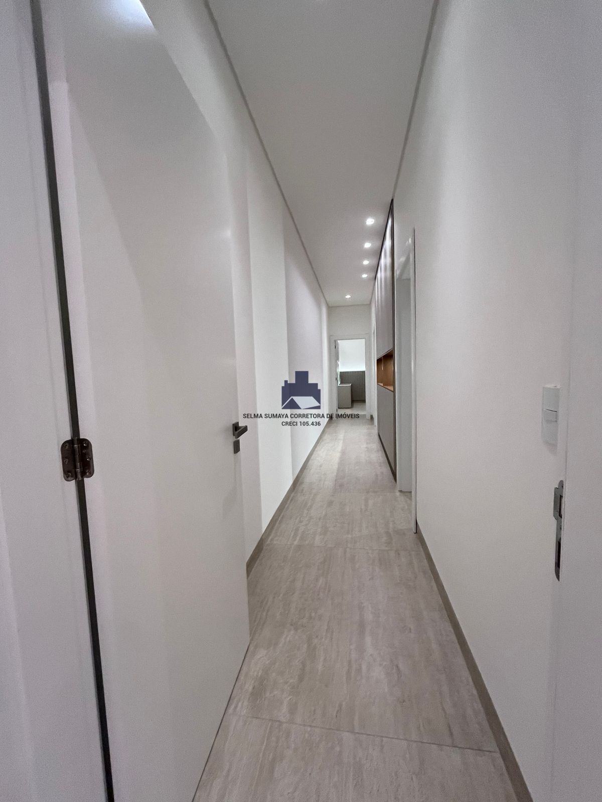 Casa de Condomínio com 3 quartos à venda, 240m² — foto 31 de 33